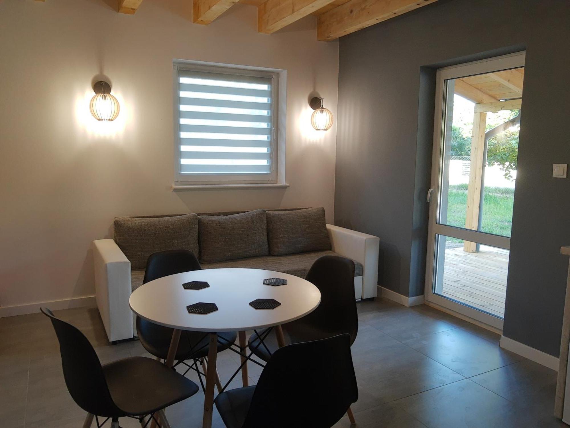 Apartamenty - Domek Bobrowe Zacisze 3 ยาโนวิเซ วิเอลเกีย ภายนอก รูปภาพ