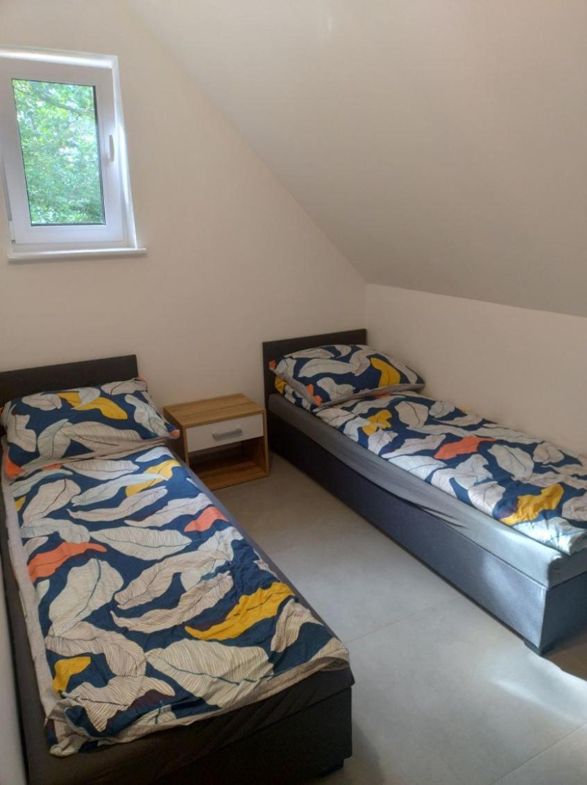 Apartamenty - Domek Bobrowe Zacisze 3 ยาโนวิเซ วิเอลเกีย ภายนอก รูปภาพ